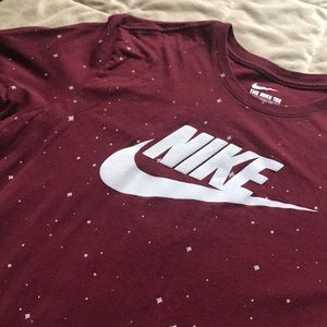 RARE - Nike star t-shirt